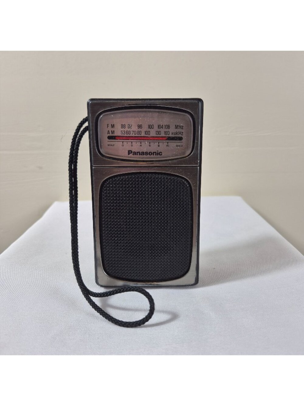 Vtg Panasonic RF-504 AM/FM Portable Radio Telescopic Antenna Non-Working